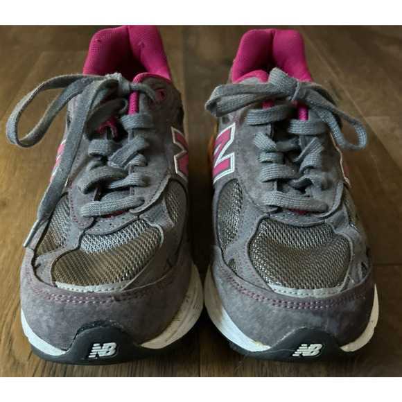 New Balance 990v3 Womens 8.5 Breast Cancer Awareness Running Shoes Gray Pink - Picture 6 of 16